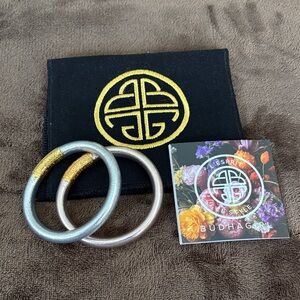 BUDHAGIRL set of two Tzubbie !